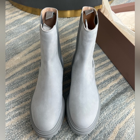 Gianvito Rossi Limited Edition Chester Boot in Mink Size 40 - Picture 8 of 10